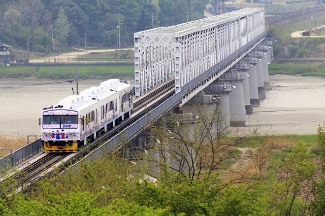 Dmz-train ܺ_2.jpg