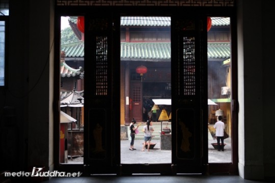 육조단경을 발간하고 유포한 대감사 전경