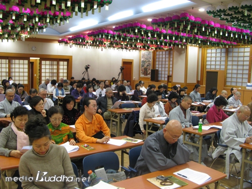 ������ ǥ������ �Ÿ� ������ ������ ��û�ϴ� ��δ����� ���. 