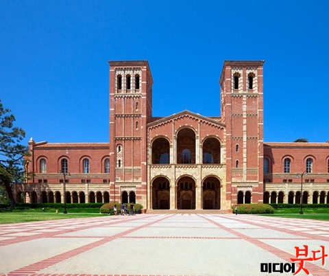 [÷ 4] ̱ UCLA ̽ Ȧ   [ó-UCLAȨ(www.ucla.edu)].jpg