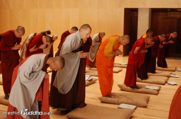 11���� 30������ �ܱ��� ���Ե��� ������ �����ߴ�.