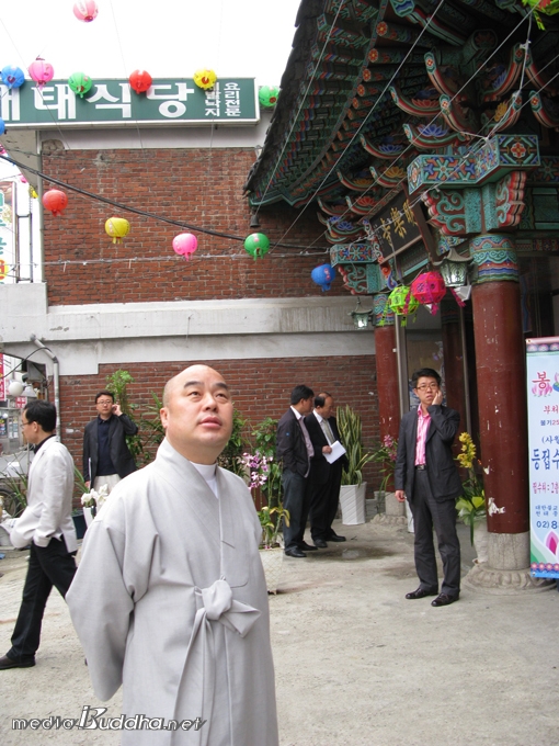 �����縦 ���ƺ��� �ִ� ���� ����.