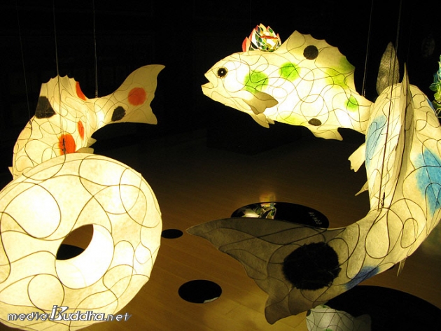 ¼¼»óÀÇ ¸ðµç Á¸Àç´Â ¼·Î ¿¬°áµÇ¾î ÀÖÀ¸¸ç µÕ±Ù ¿øÃ³·³ ¼øÈ¯µÈ´Ù. <°øÁ¸ÀÇ ¼öÇà>- Á¦ÀÛ : ÀÌÀºµ¿-ÀåÀ¯³ª-¹Ú¼®Èñ